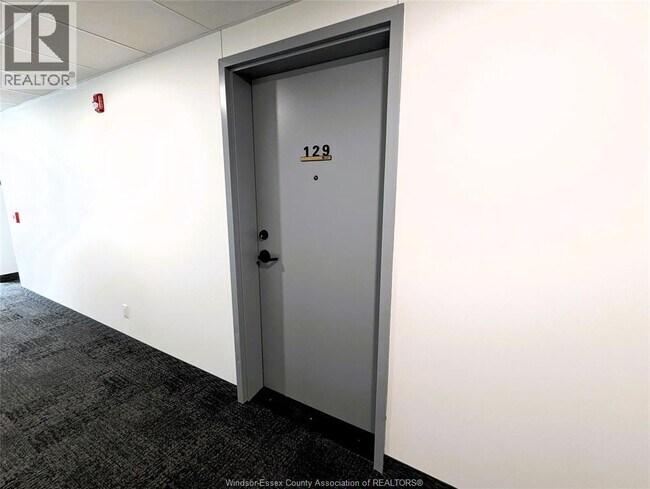 Photo du bâtiment - 3370 Stella Crescent