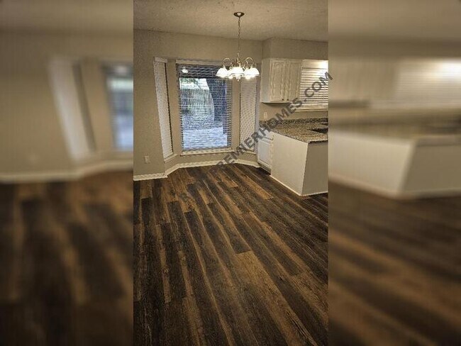 Foto del edificio - 4035 Swinden Dr