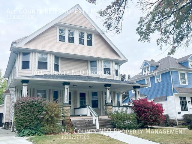 Primary Photo - 1222 W Clifton Blvd