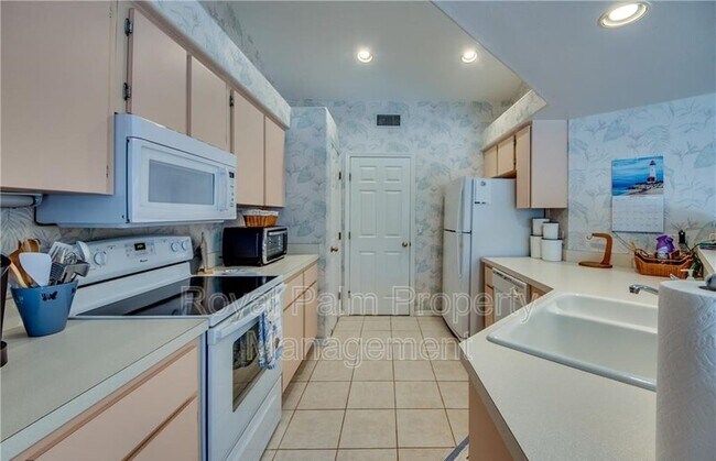 Foto del edificio - 9474 Palm Island Cir