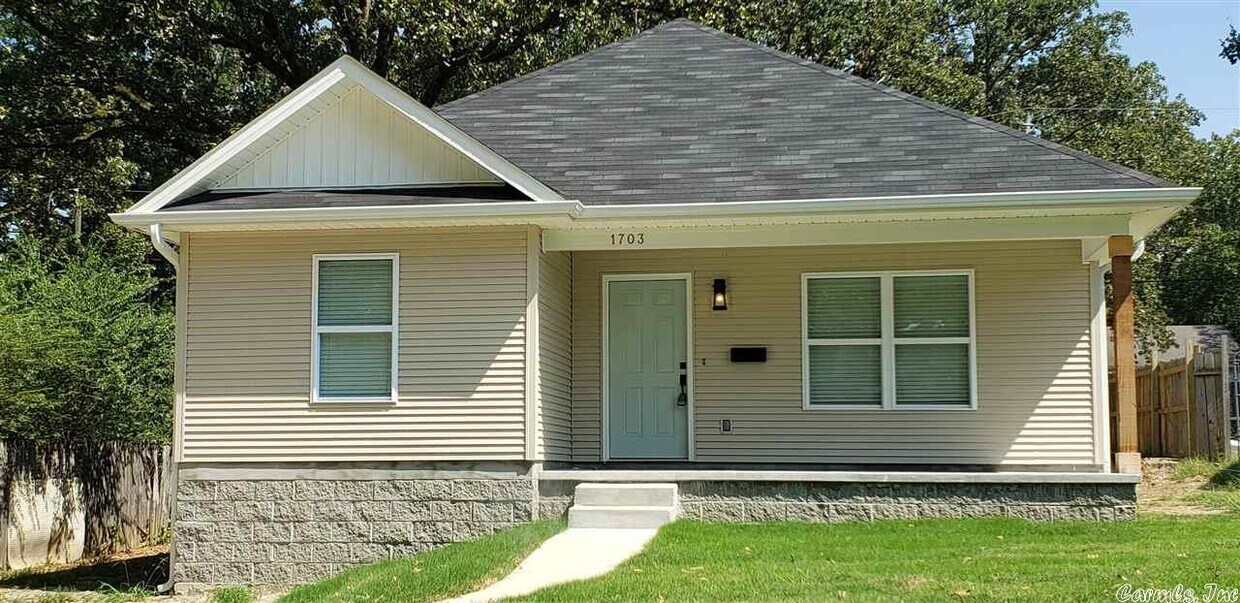 Foto principal - 1703 S Pierce St