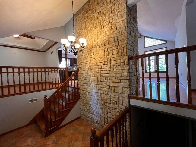 Foto del edificio - Spacious 4 Bedroom, 3 Bathroom home in Pla...