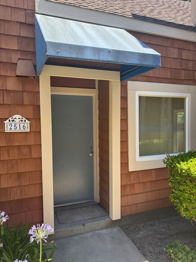 Foto del edificio - Updated 3 bedroom 2 bathroom Bennett Valle...