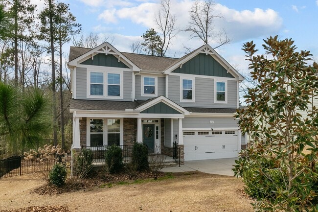 Building Photo - 230 Parrish Ln