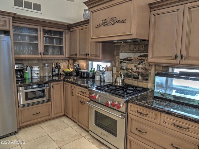 Building Photo - 4607 E Desert Willow Rd