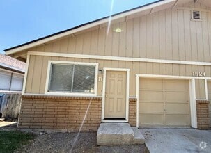 Building Photo - 1524 North Ct
