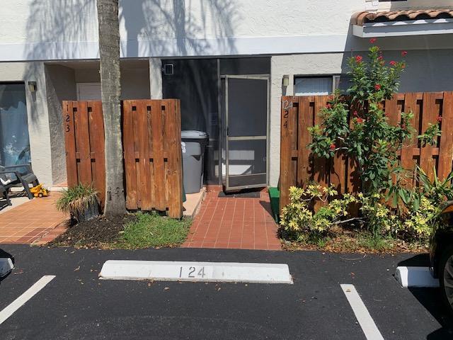 Primary Photo - 7870 Lago Del Mar Dr