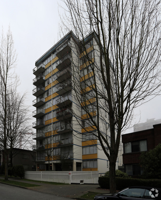 Building Photo - The Princess