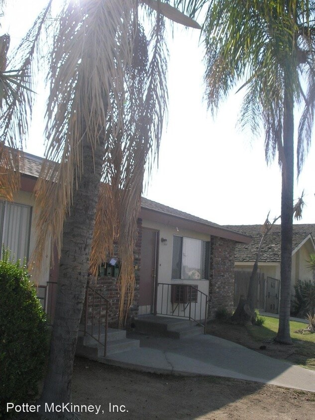 Primary Photo - 3518 N Chester Ave