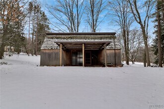 Building Photo - 2955 E Church St