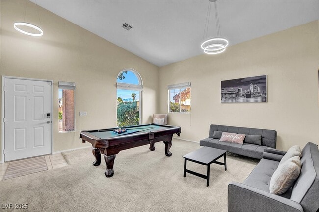 Building Photo - 9309 Mountain Rise Ave