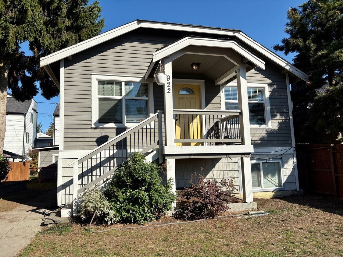 Primary Photo - LIM DUPLEX
