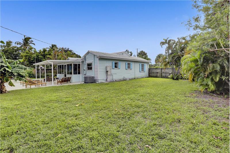 345 S Swinton Ave Unit 1, Delray Beach, FL 33444 Condo for Rent in Delray Beach, FL