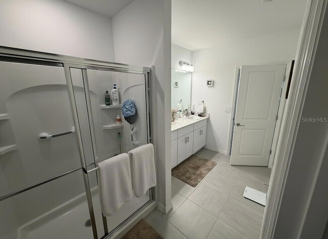 Foto del edificio - 9611 Rampart Rd