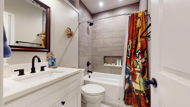 Foto del edificio - 1310 Holbrook St NE