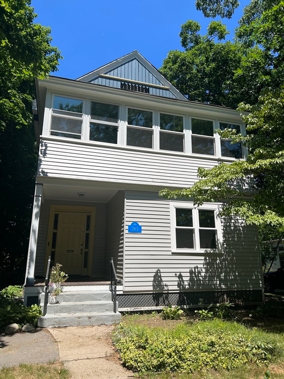 Building Photo - 263 Auburndale Ave