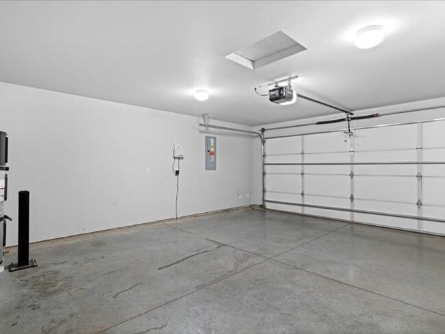 Foto del edificio - 4313 Vermilion Ln