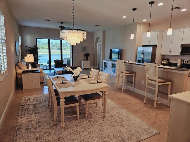 Building Photo - 10468 Crooked Crk Dr