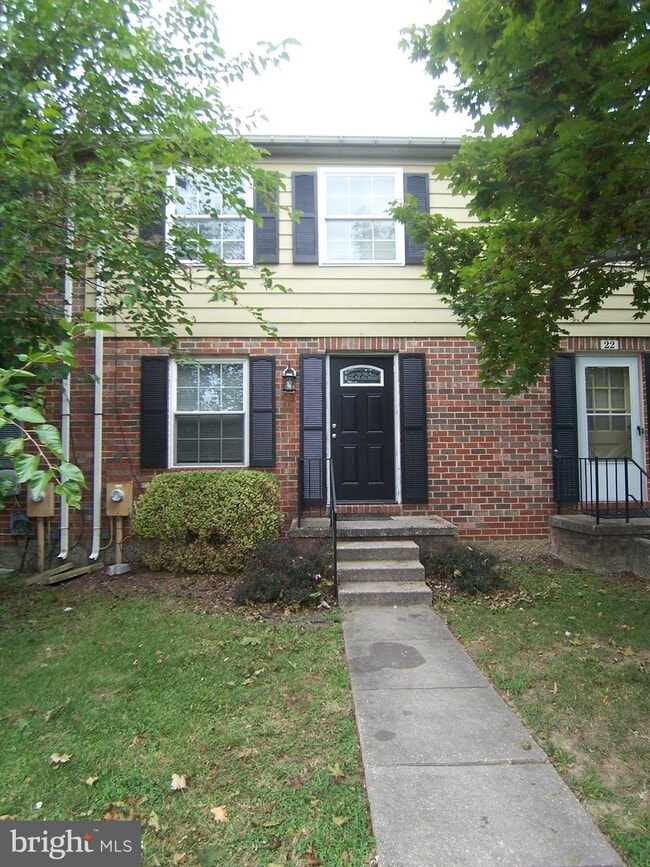 Building Photo - 20 Lockett Ct
