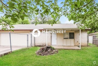 Building Photo - 6321 Briarknoll Dr