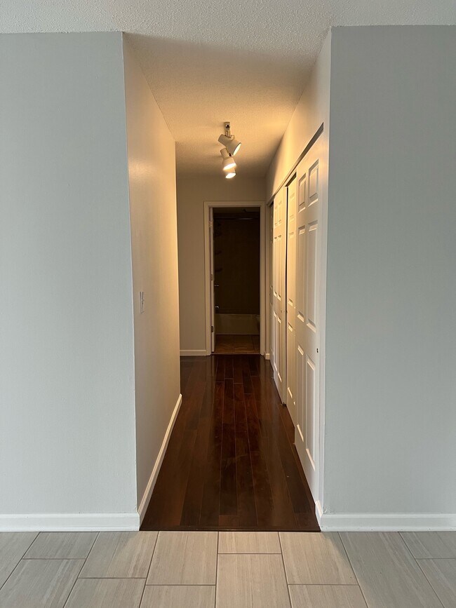 Foto del edificio - 941 11th Ave S