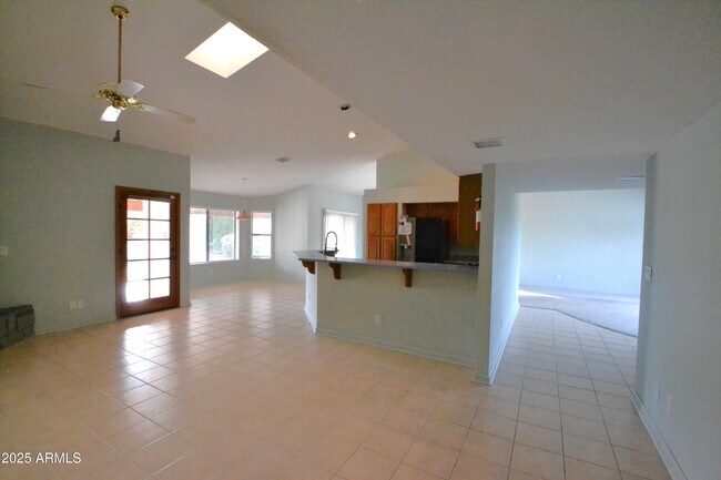 Foto del edificio - 3704 St Andrews Dr