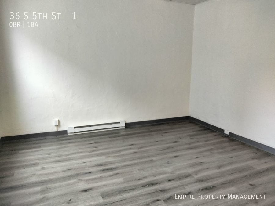 Foto del edificio - 36 S 5th St