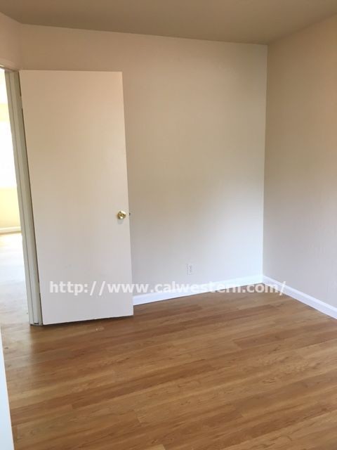 Foto del edificio - 724 S 8th St