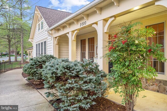 Building Photo - 16316 Sandy Ridge Ct
