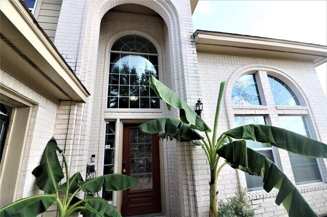 Foto del edificio - 21518 Highland Knolls Dr