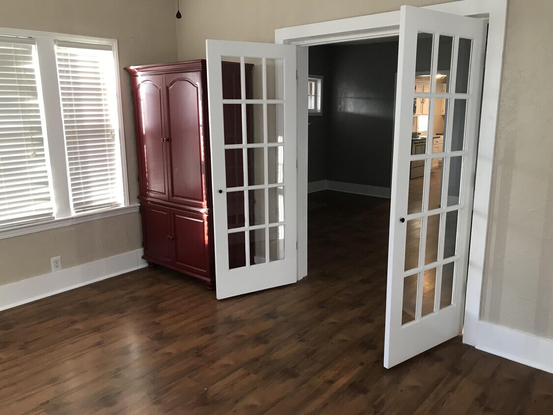 Foto del edificio - 510 S Johnson St