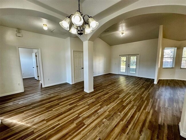 Foto del edificio - 5129 Tallow Wood Ct