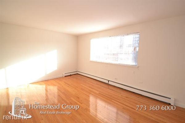 Building Photo - 455 W Wellington Ave