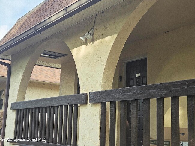 Foto del edificio - 205 Palmetto Ave