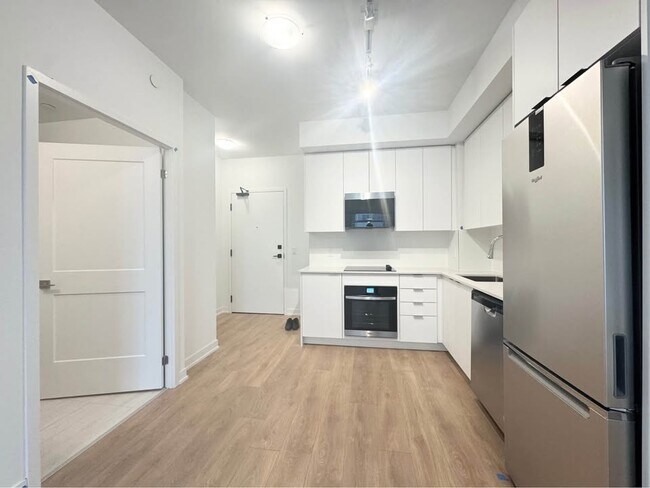 Photo du bâtiment - 2 Bed 2 Bath - Apartment
