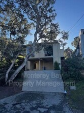 Building Photo - 635 Grace St