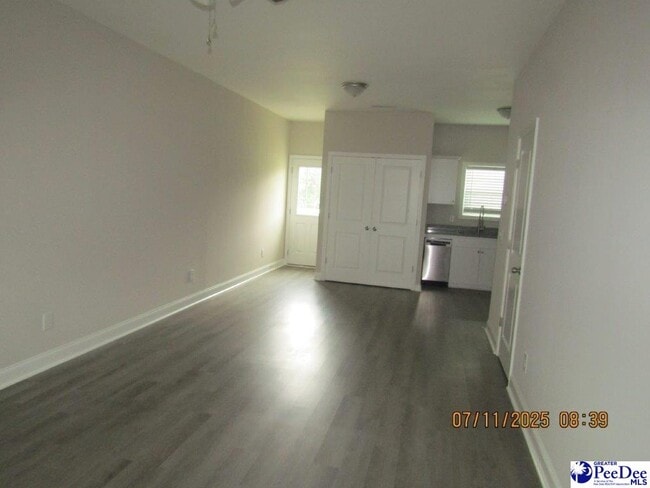 Building Photo - 2846b Jubilee Dr