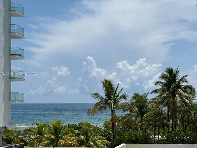 Foto del edificio - 9201 Collins Ave