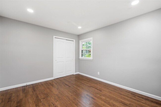Foto del edificio - 258 Gilling Rd
