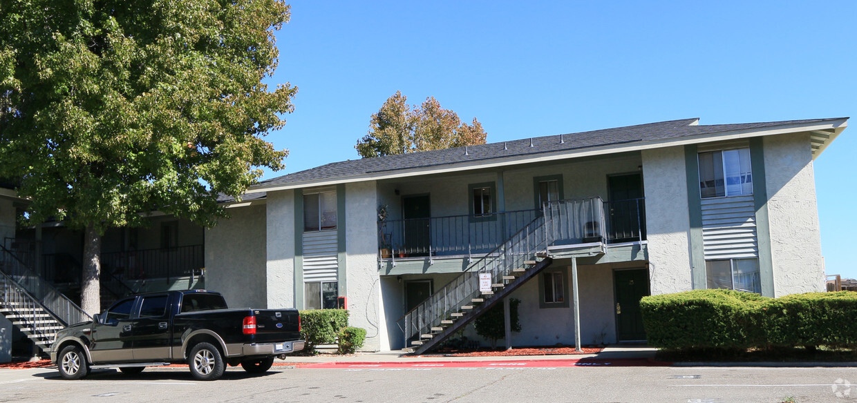 Building Photo - Arbor Oaks Apartments