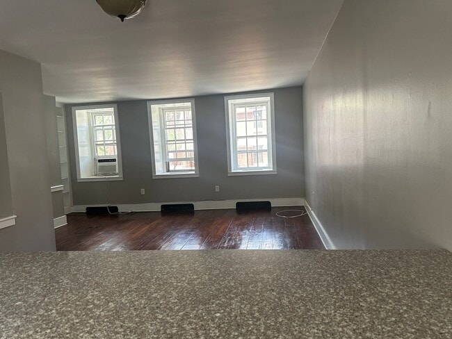 Photo - Delancey Street Apartment