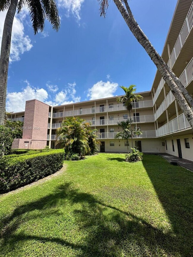 Building Photo - 2800 NW 56th Ave