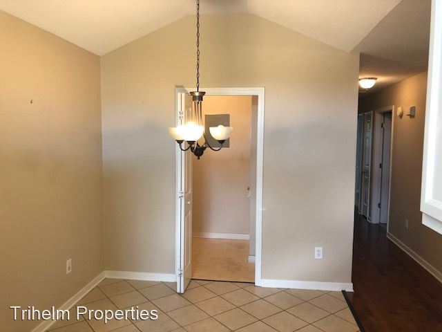 Building Photo - 3 br, 2 bath House - 310 Evergreen way