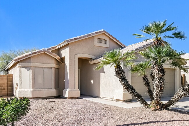 Building Photo - 438 N Opal