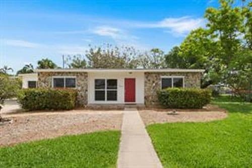 Primary Photo - 1932 Ramsey Dr