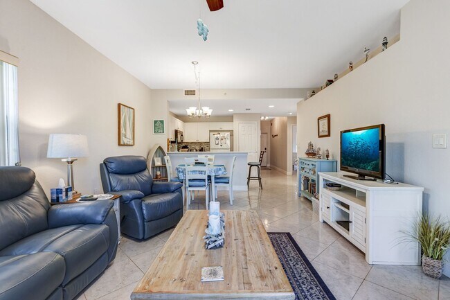 Building Photo - ** BOTANICAL PLACE ** 3 BED / 2 BATH - CONDO - TURNKEY FURNISHED - SEASONAL OR SHORT TERM