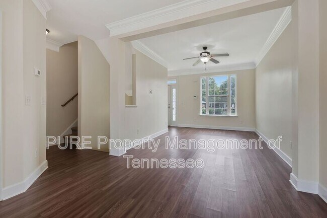 Building Photo - 2703 Dracut Ln