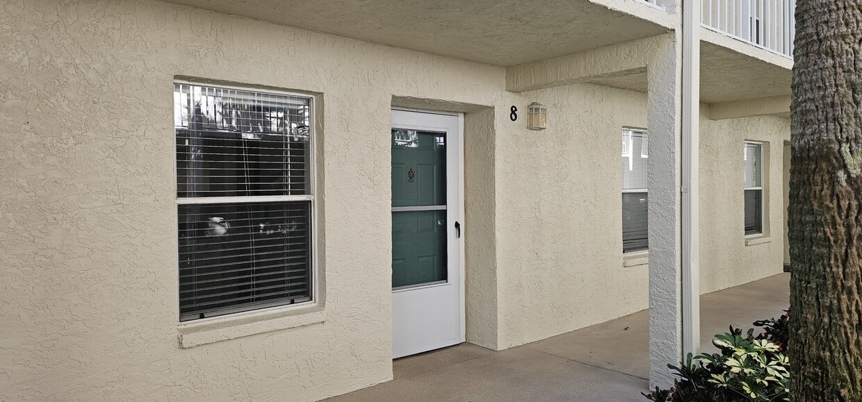 Primary Photo - 7294 Cloister Dr
