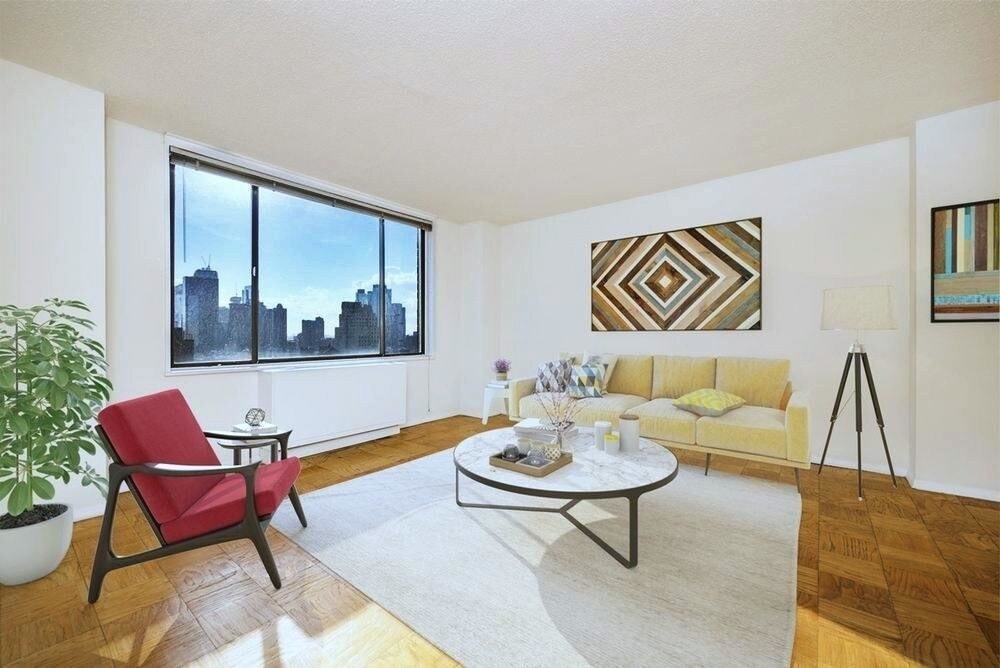 Foto principal - 225 W 56th St