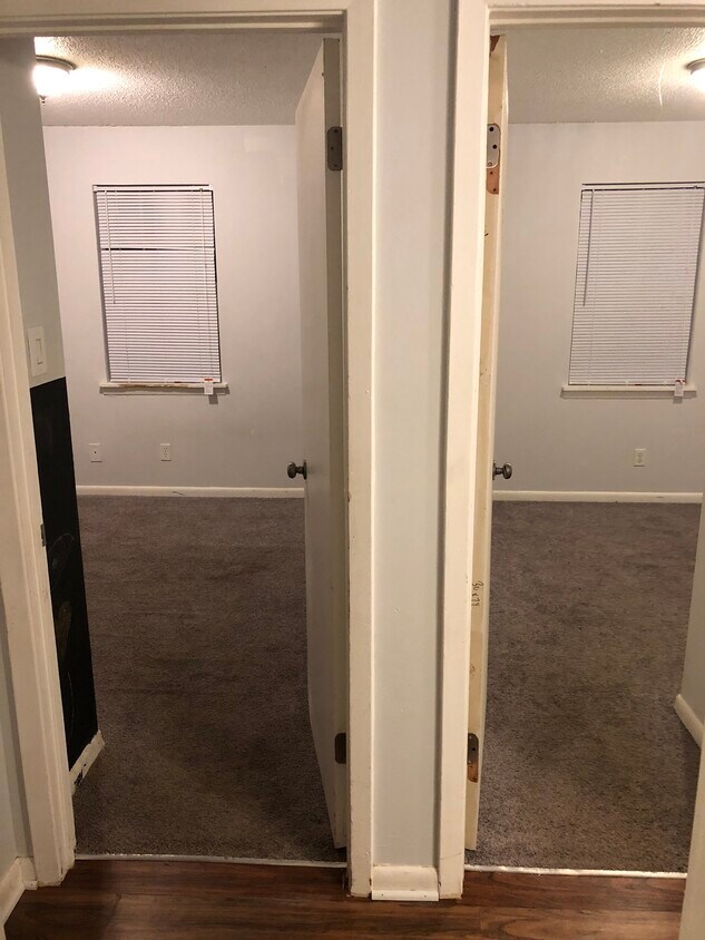 Foto principal - 209 N Oak St